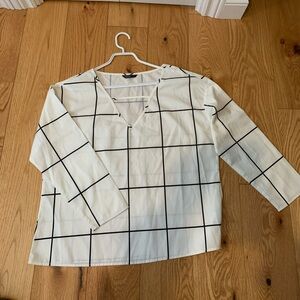 PICK ANY 3 ITEMS FOR $10 - New SHEIN White Grid Pattern V-Neck Blouse